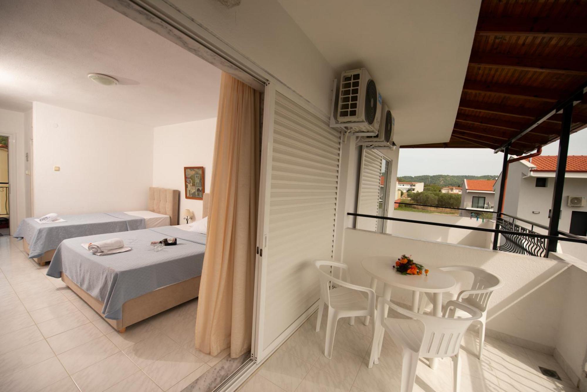 Estia Hotel Fourka Buitenkant foto