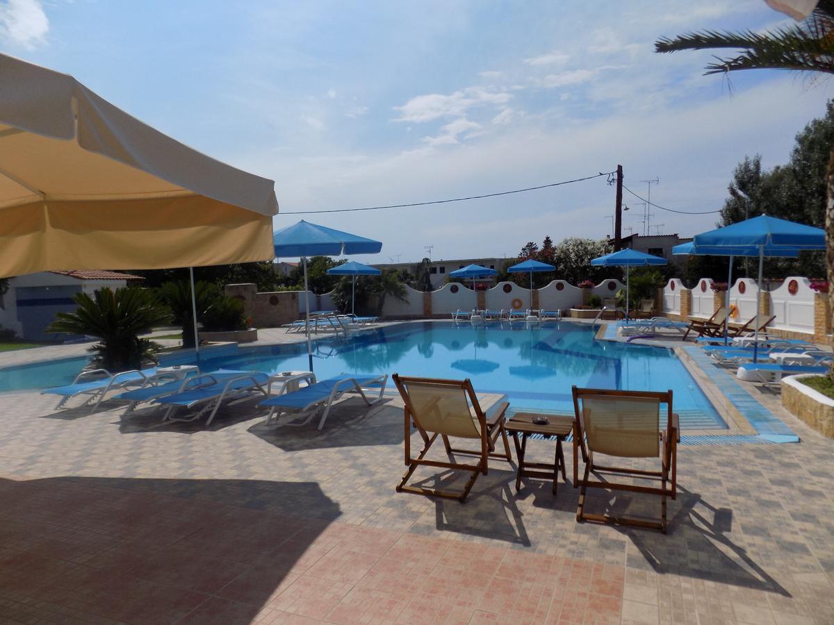 Estia Hotel Fourka Buitenkant foto