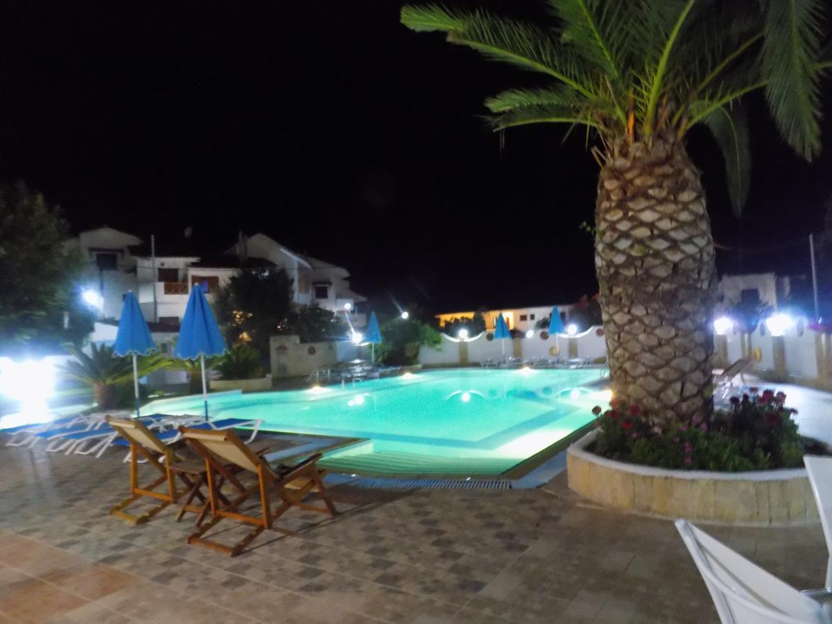 Estia Hotel Fourka Buitenkant foto